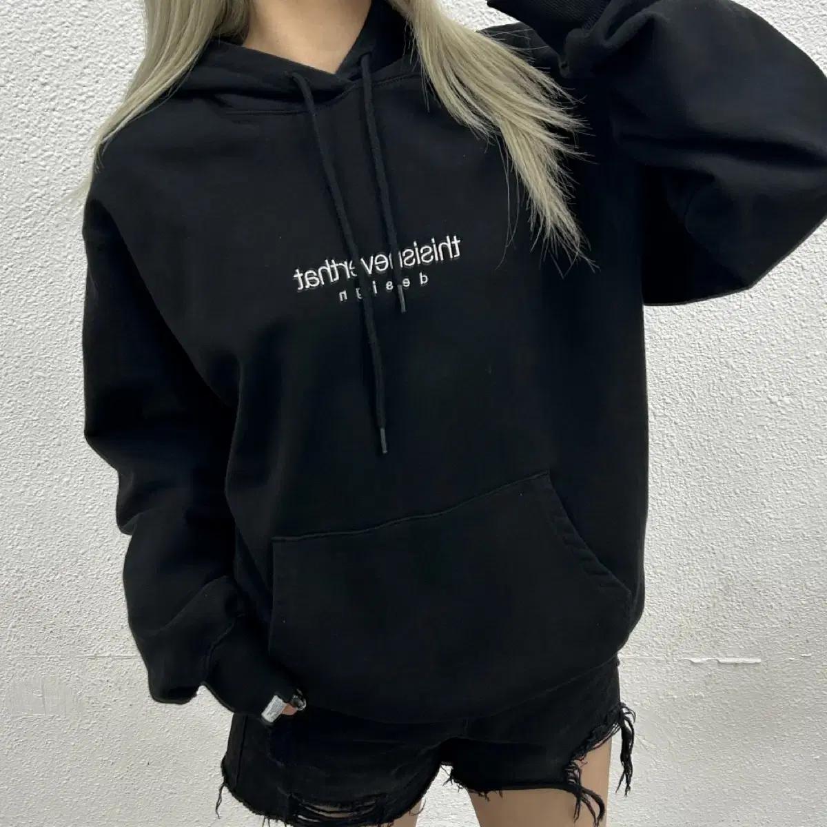 디스이즈네버댓 센터로고 블랙 후드 M