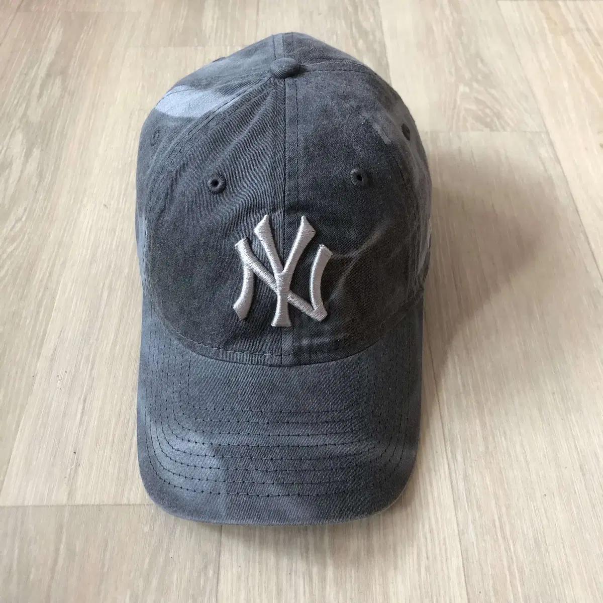 OS) 뉴에라 NEW ERA 언스트럭쳐 뉴욕 양키스 피그먼트 워싱 볼캡
