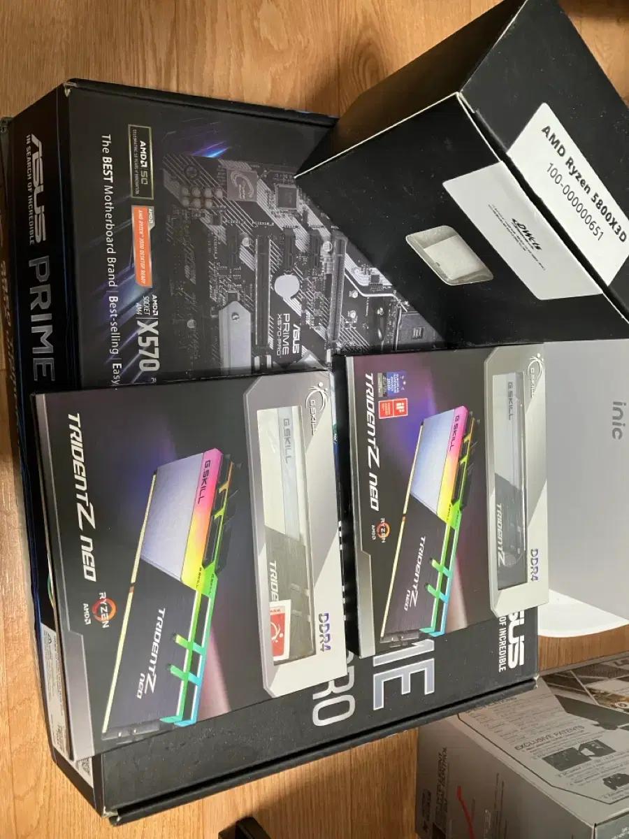 amd 5800x3d, ram64, rtx4070 본체(ssd, cpu쿨