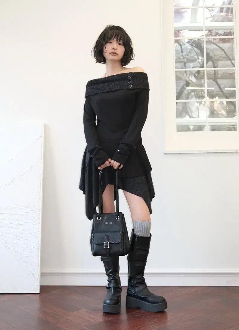 애즈온 FAYE OFF-SHOULDER DRESS / BLACK
