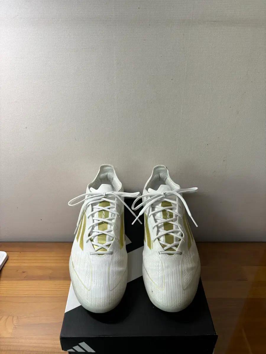 [265] 아디다스 F50 프로 TF 풋살화