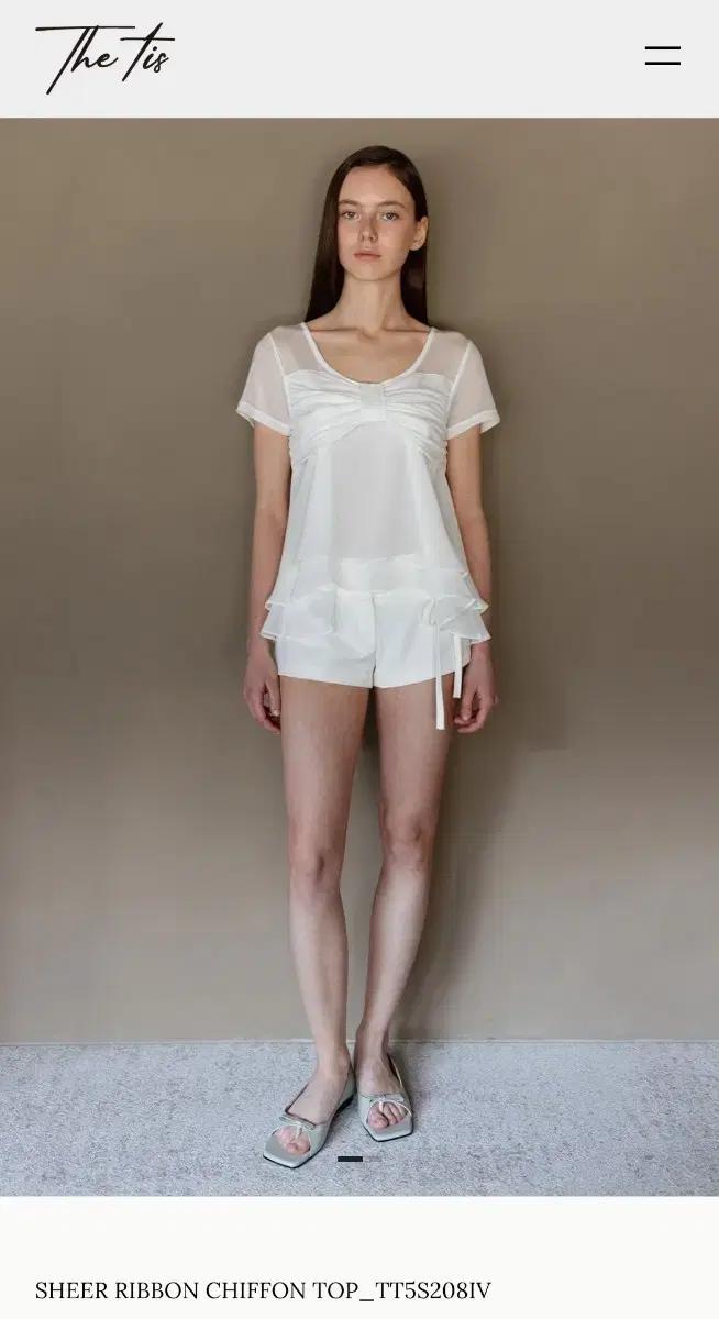 더티스 sheer ribbon top 리본탑 구해요