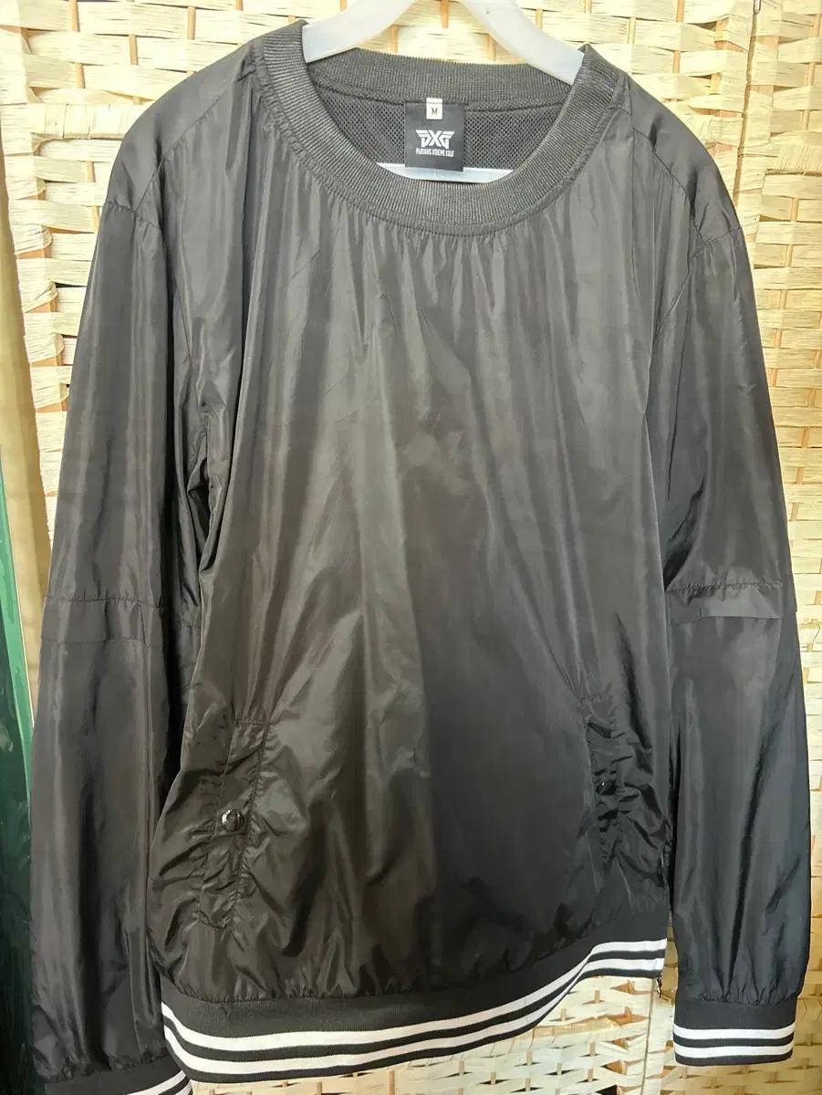 PXG 블랙 바람막이 M 사이즈
