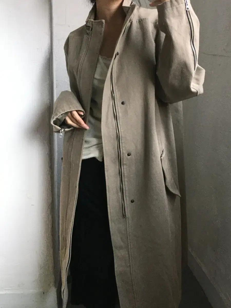 C.P. Company 씨피컴퍼니 베이지 하이넥 야상