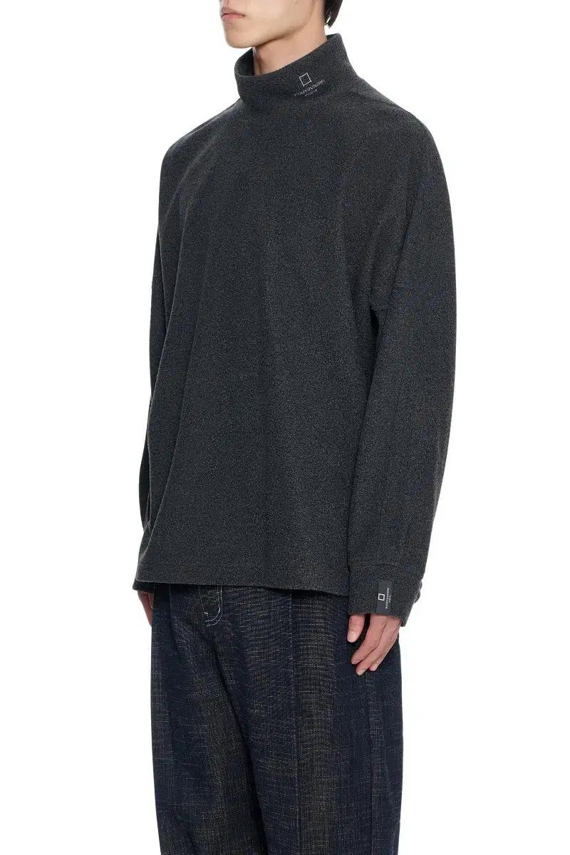 [46]우영미 25FW 하이넥 플리스 티셔츠