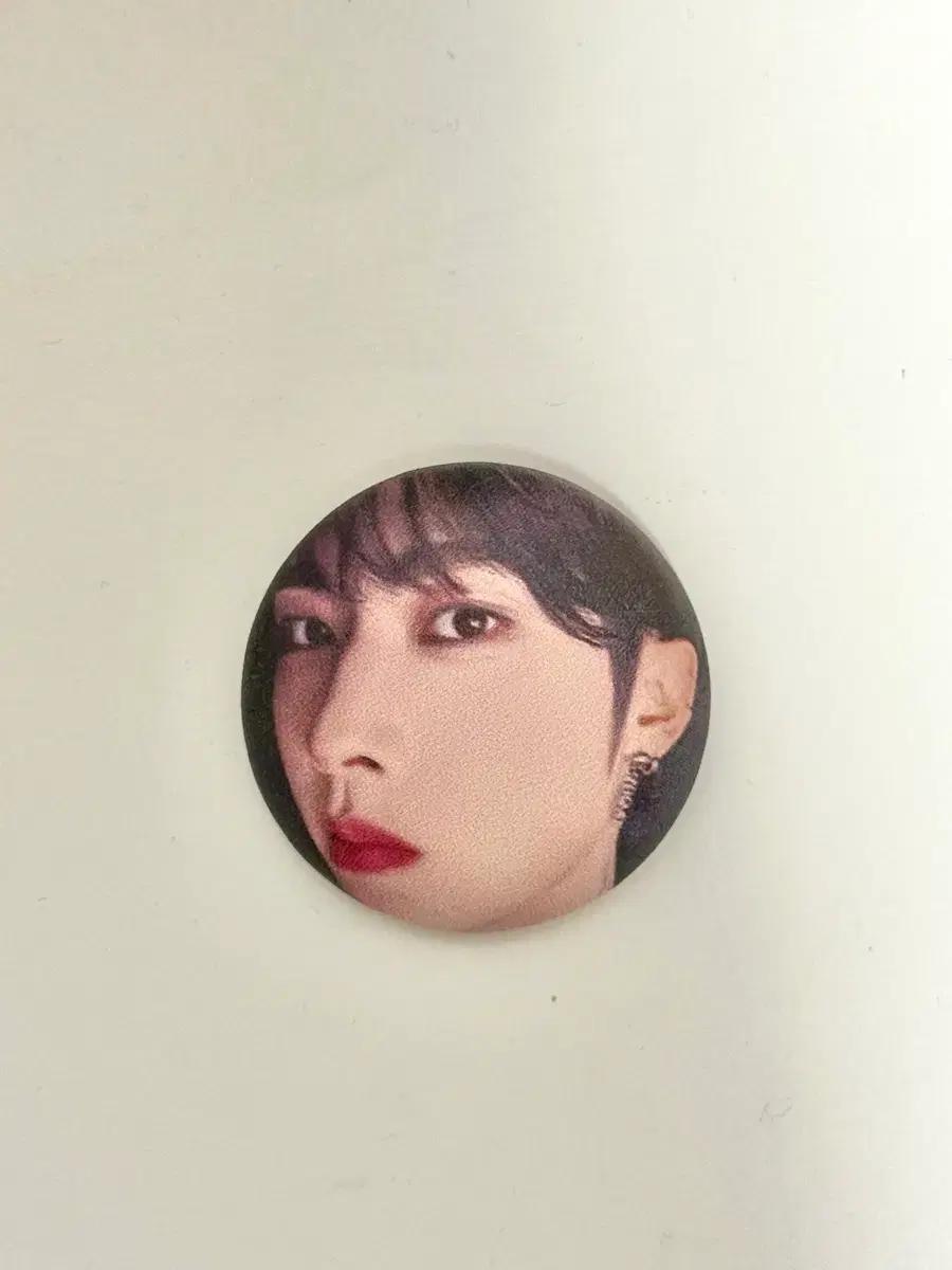 제로베이스원 제베원 리키 말랑 핀뱃지