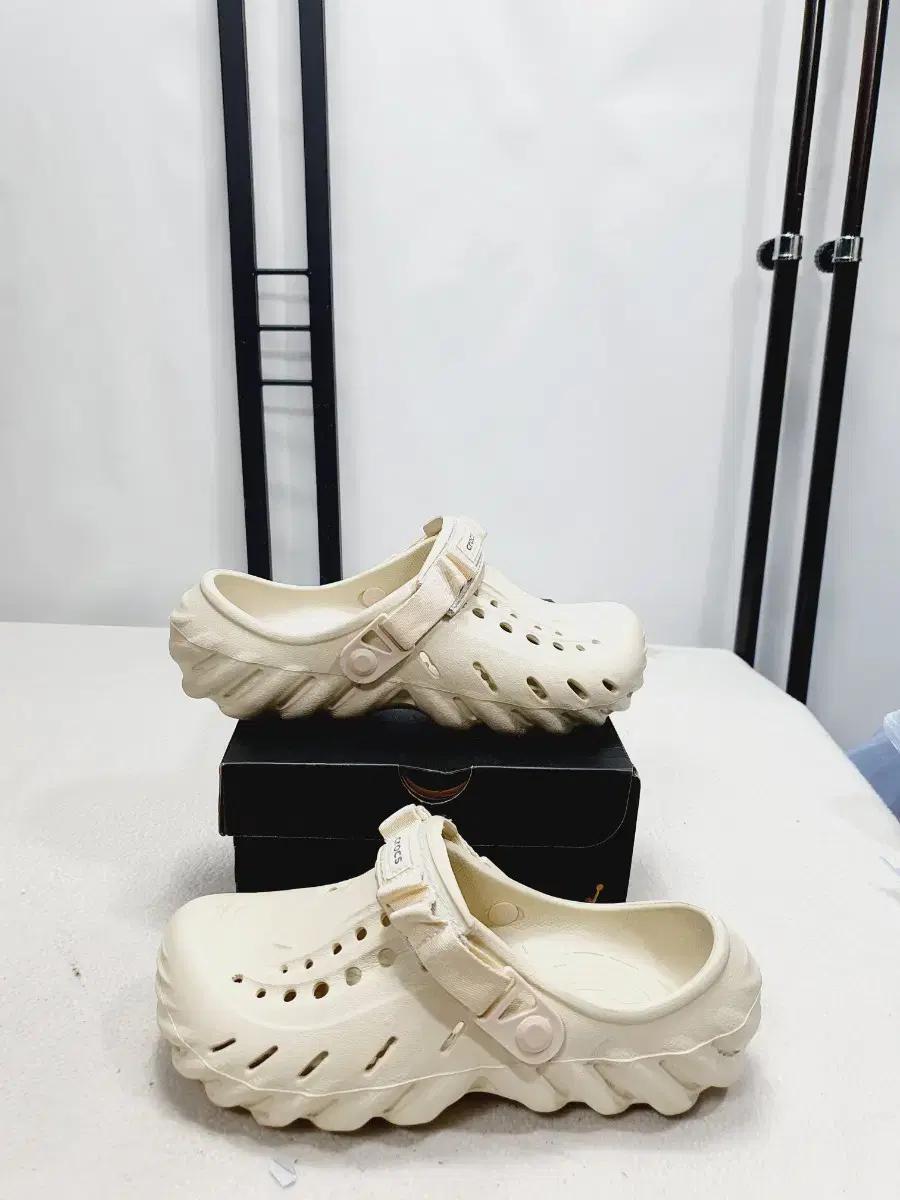 크록스 에코클로그 샌들 스투코 m10 w12