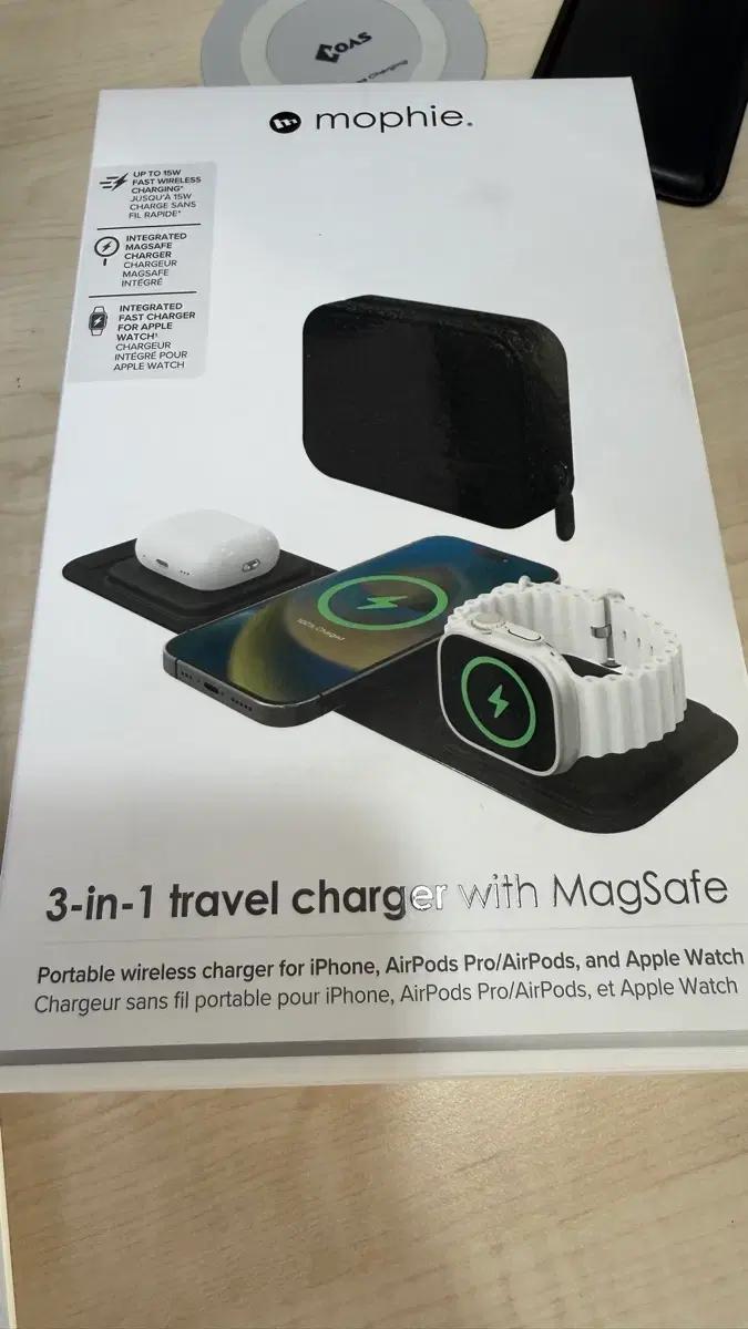 mophie 3in1 트래블 패드 맥세이프 충전기(애플 매장)
