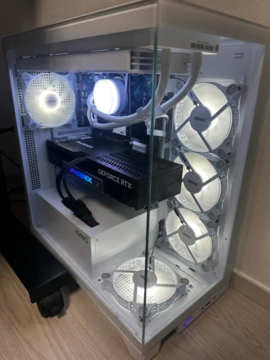 이그닉(IGNIQ) 9900x/5080/32GB/2TB  판매합니다