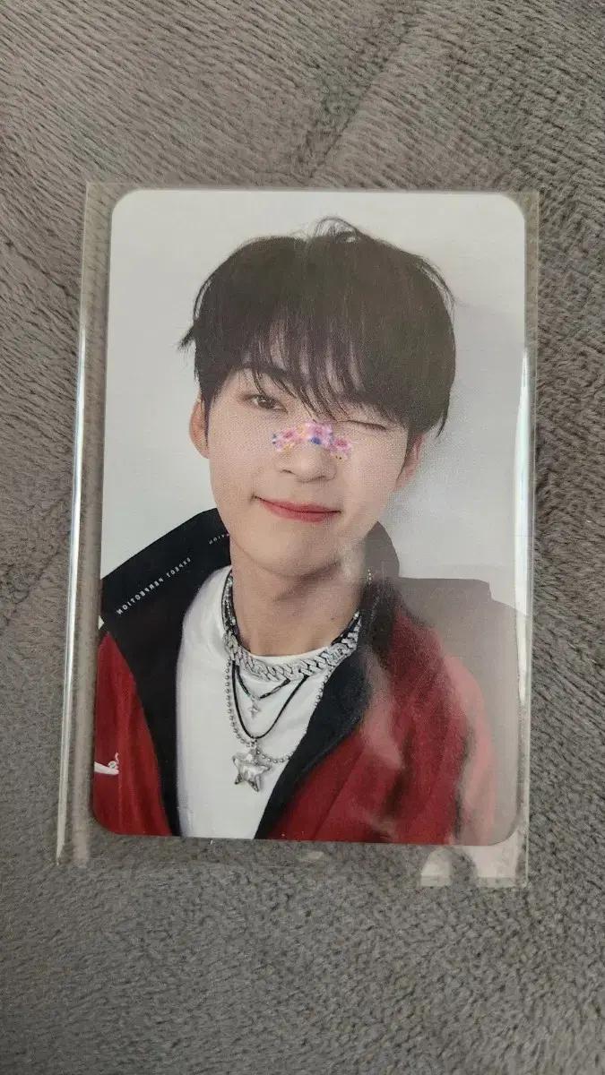 (안전결제) 제로베이스원 제베원 성한빈 미공포 반창고 점프업 멜팅 양도