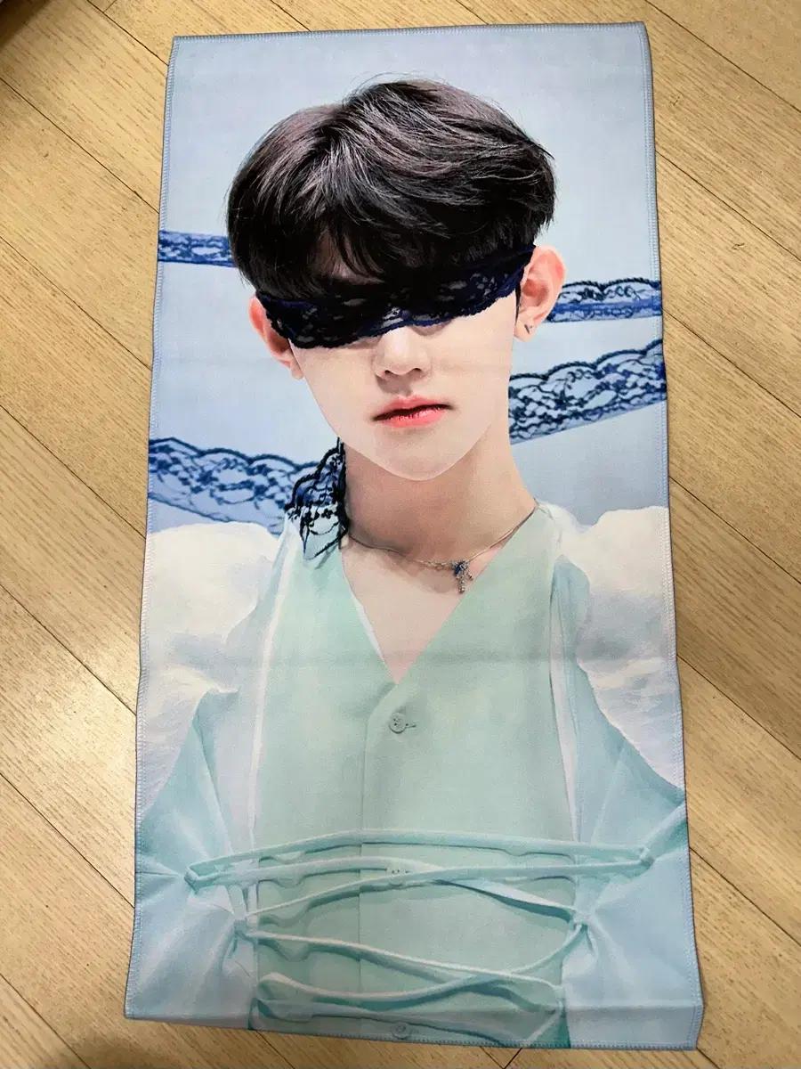 제로베이스원 제베원 장하오 하오 반사 슬로건