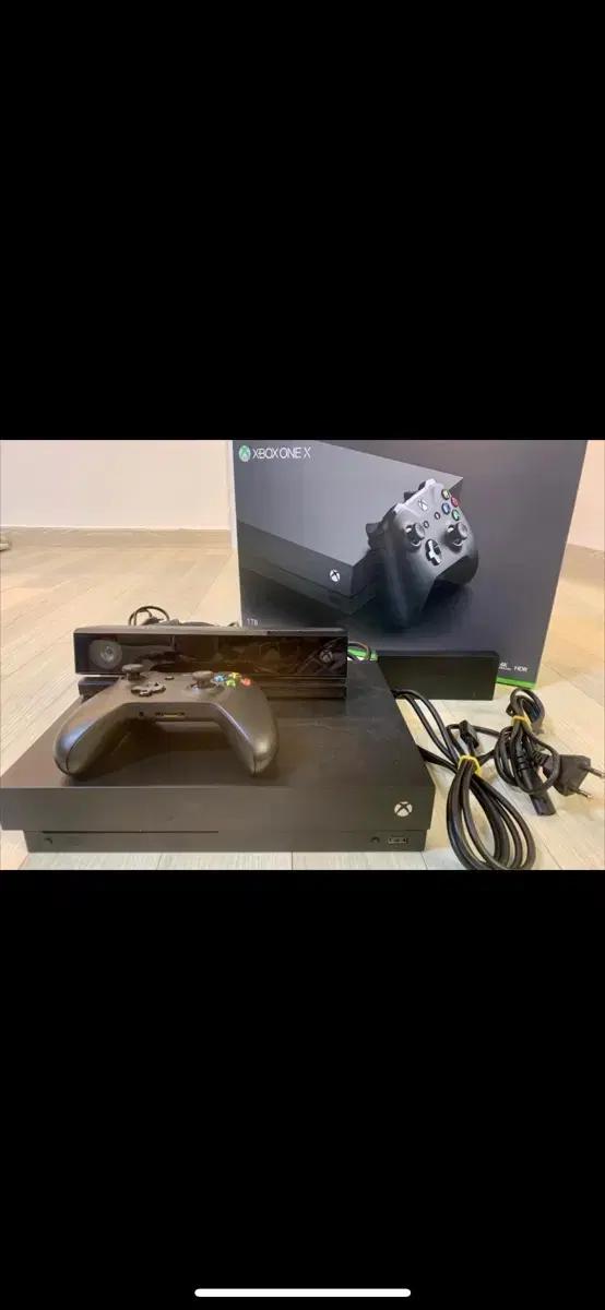 Xbox One X 1TB 풀박스 + 키넥트 세트