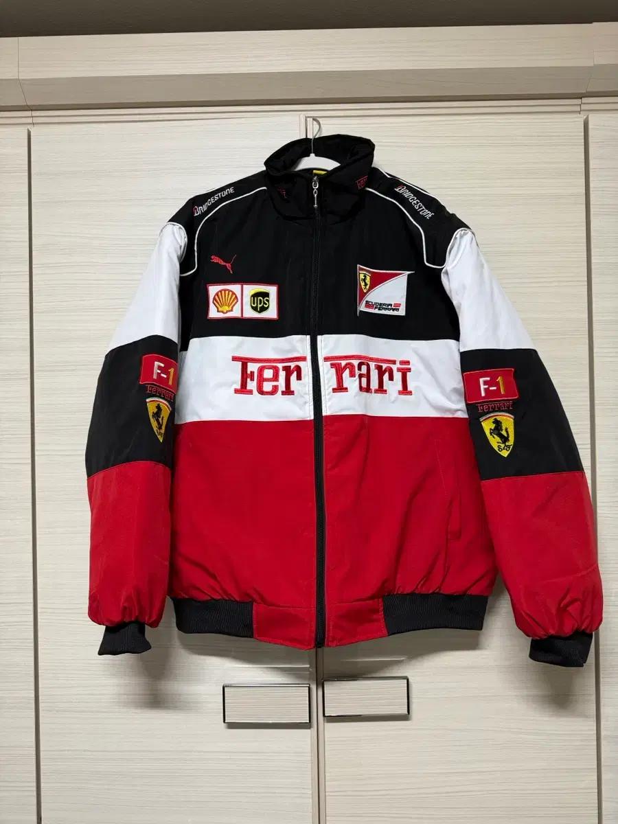 F1 페라리 레이싱 패딩 자켓