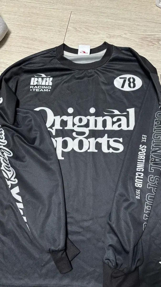 프로스펙스  MOTOR GRAPHIC MESH JERSY BLAK