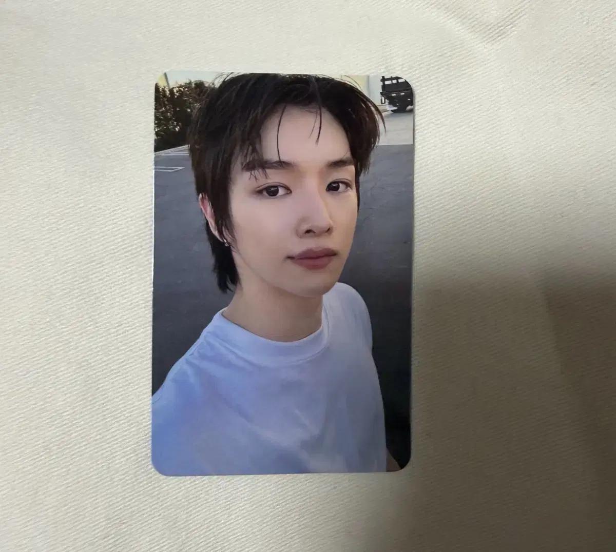 라이즈 성찬 Get A Guiter B&N Exclusive 양도합니다.