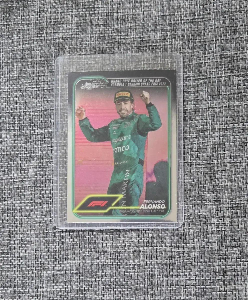 Topps Chrome 2024 페르난도 알론소 F1 카드