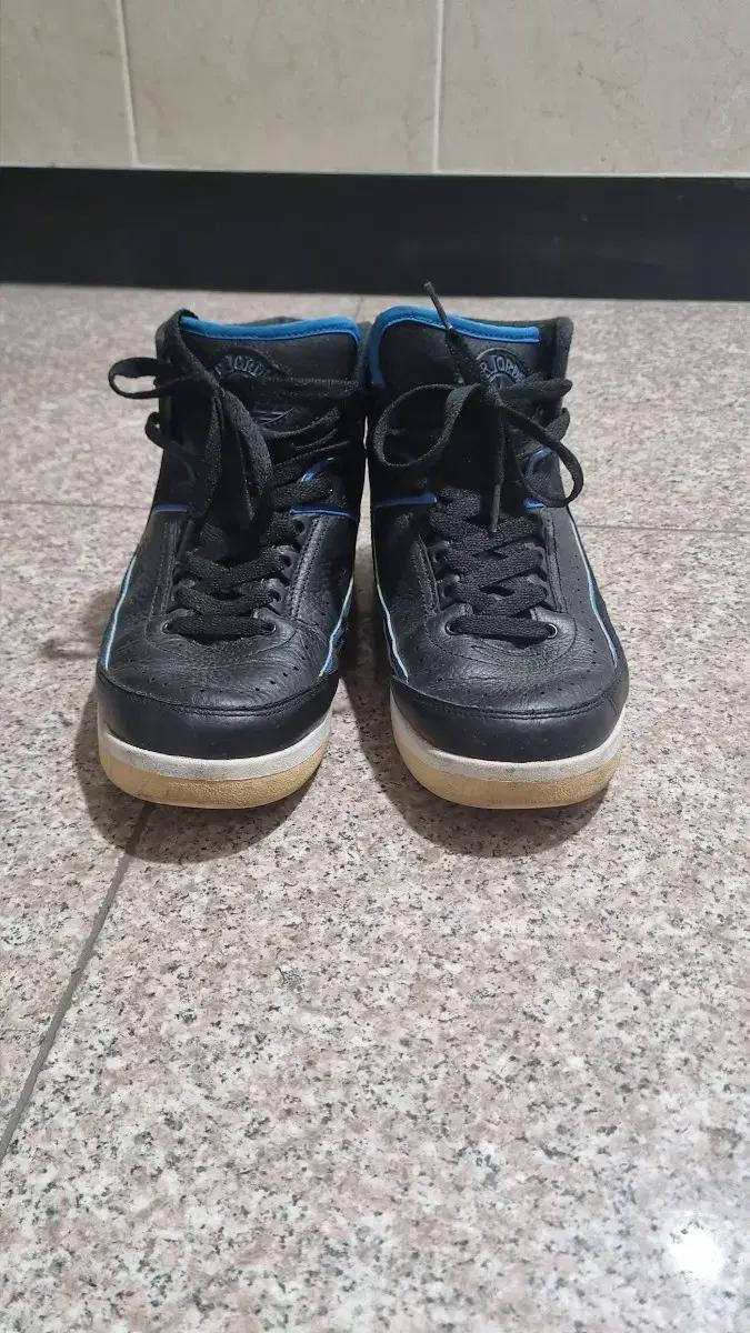 에어조던2 레트로 라디오 라힘