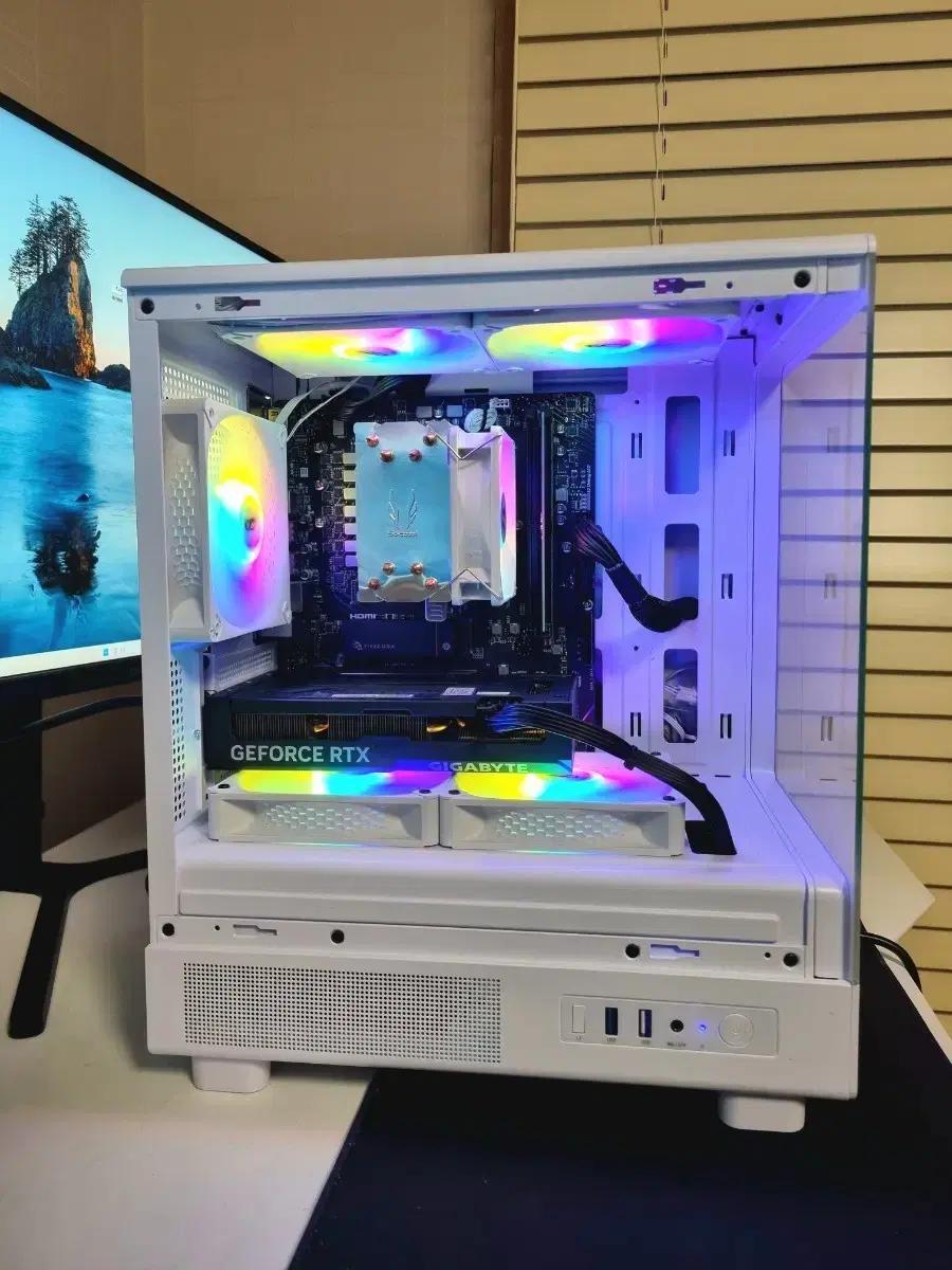 라이젠 9600X 4060Ti 화이트 본체 판매