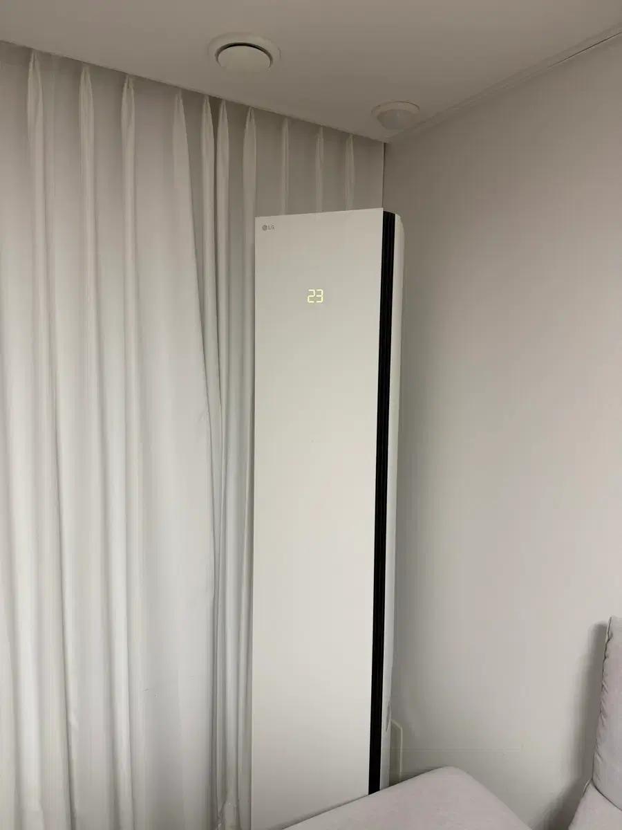 LG 휘센 에어컨 오브제컬렉션 2in1 이사로 인해 판매합니다!