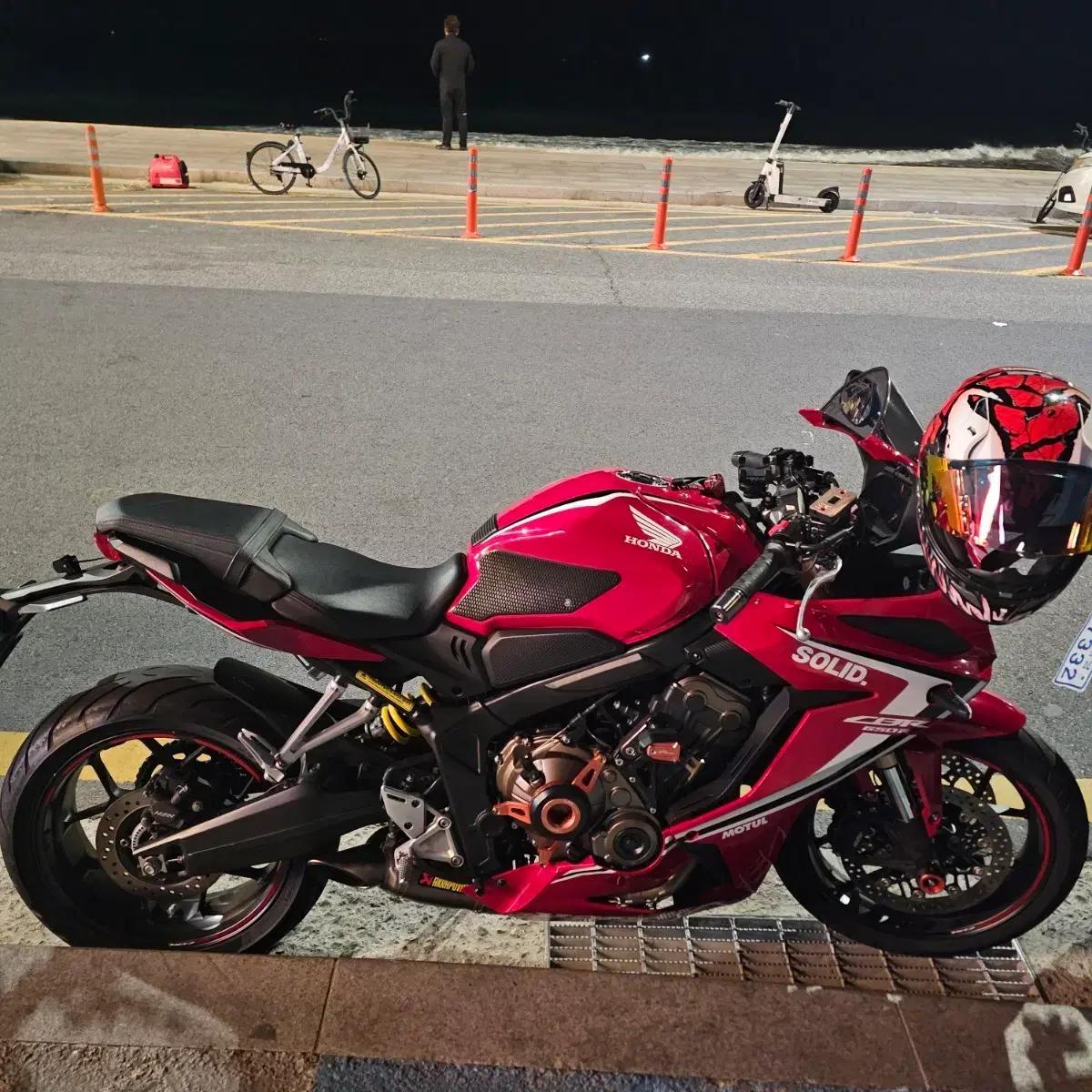 CBR650R 아크라 풀배기 solid addition