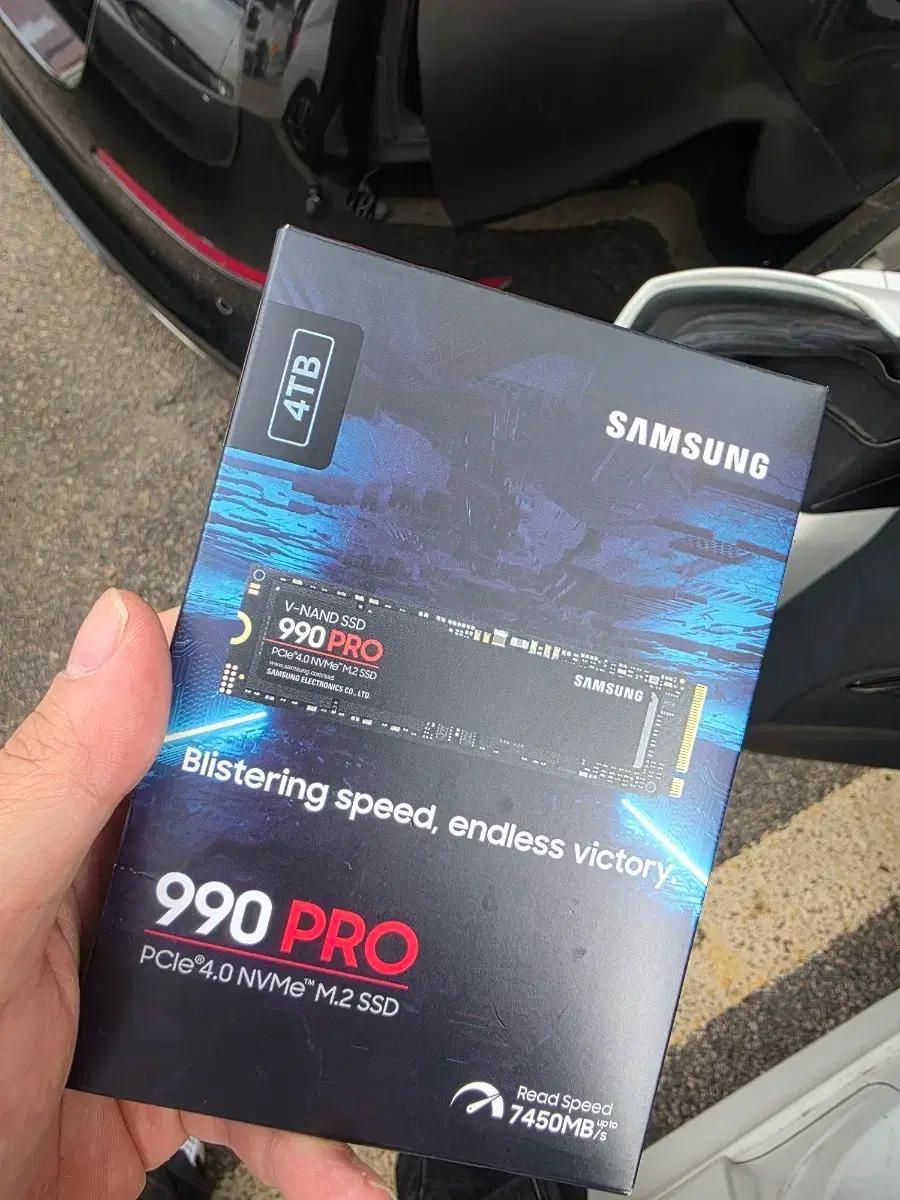 삼성 990 PRO 4TB M.2 SSD 미개봉
