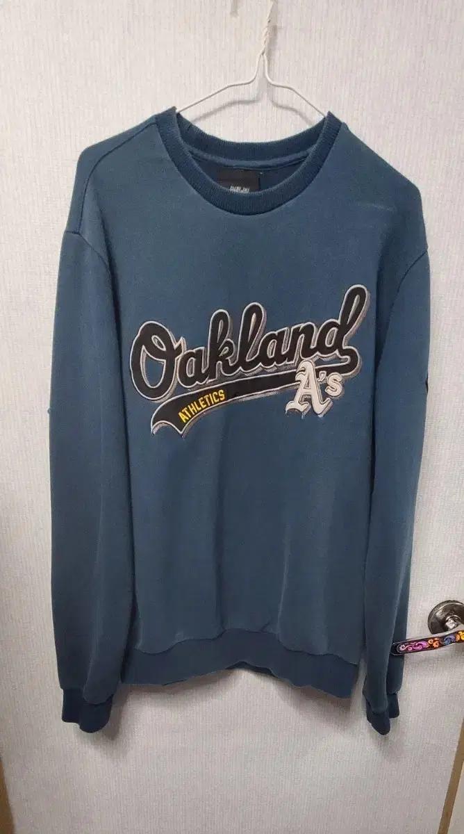 105. MLB 오클랜드 어슬레틱스 맨투맨 티셔츠