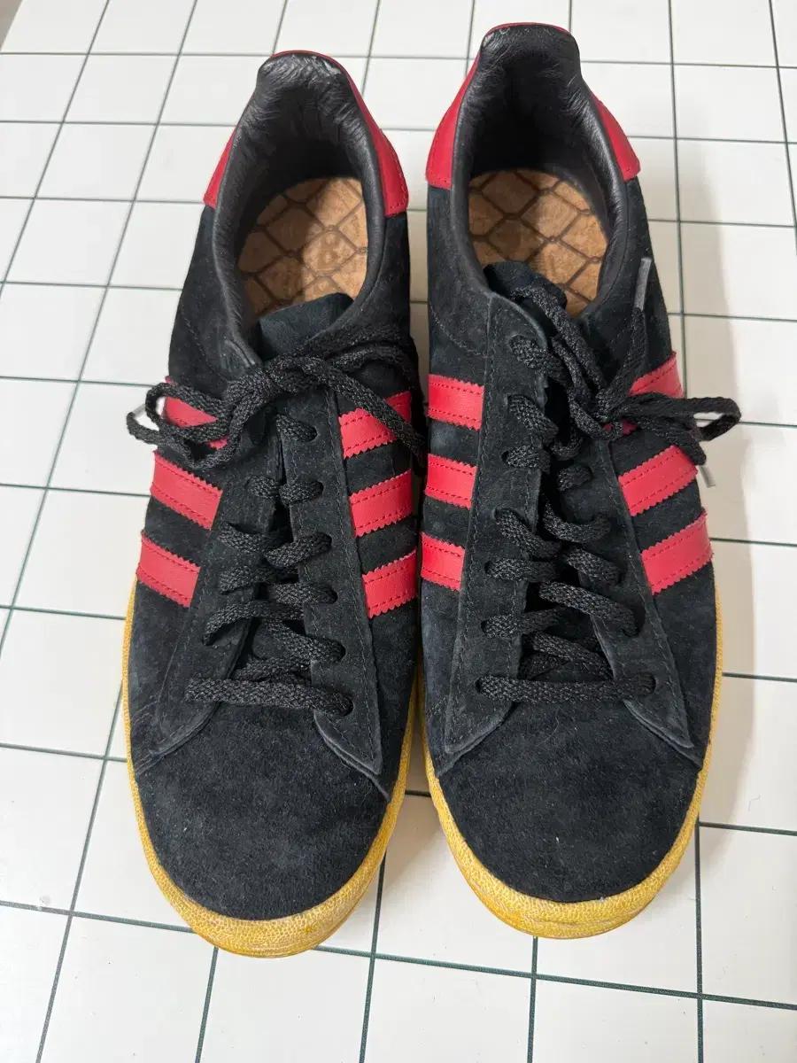 아디다스 캠퍼스 80s x 일본 Mita sneakers 협업