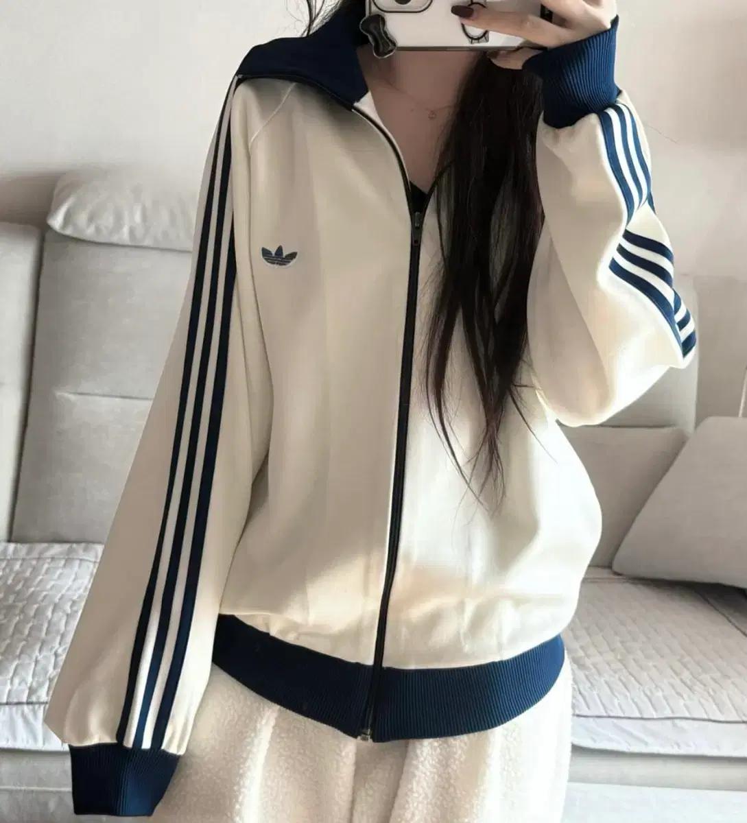 아디다스 서독제 크림블루 져지(대장급)