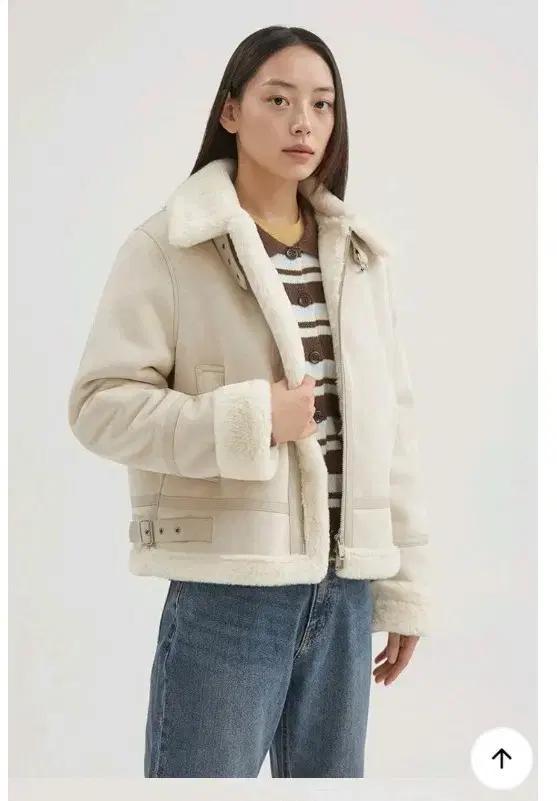 스파오 무스탕
