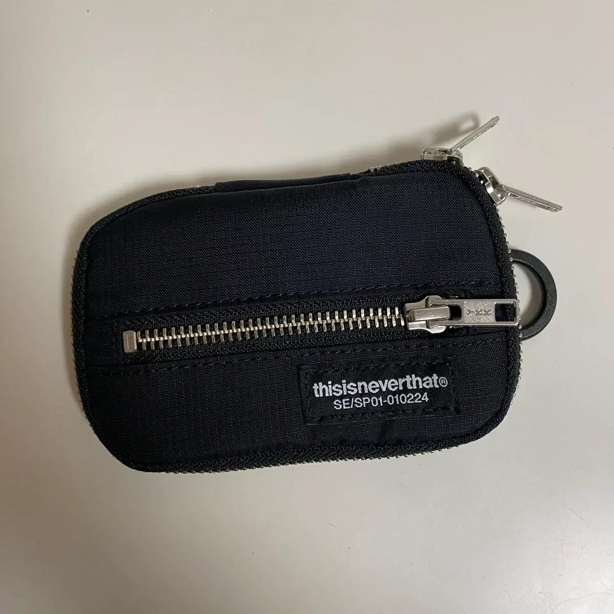 디스이즈네버댓 CORDURA ZIP 지갑(블랙)