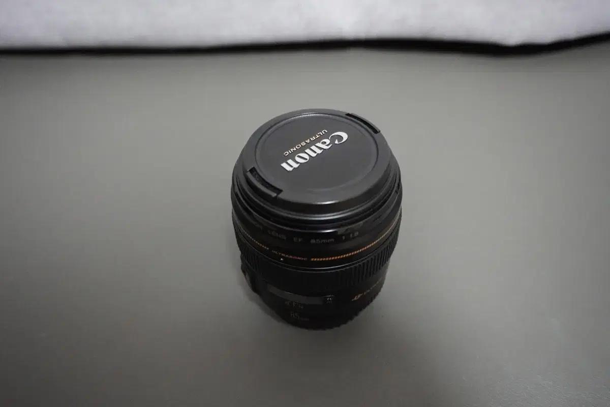 캐논 EF 85mm F1.8 USM 애기만두 팝니다.
