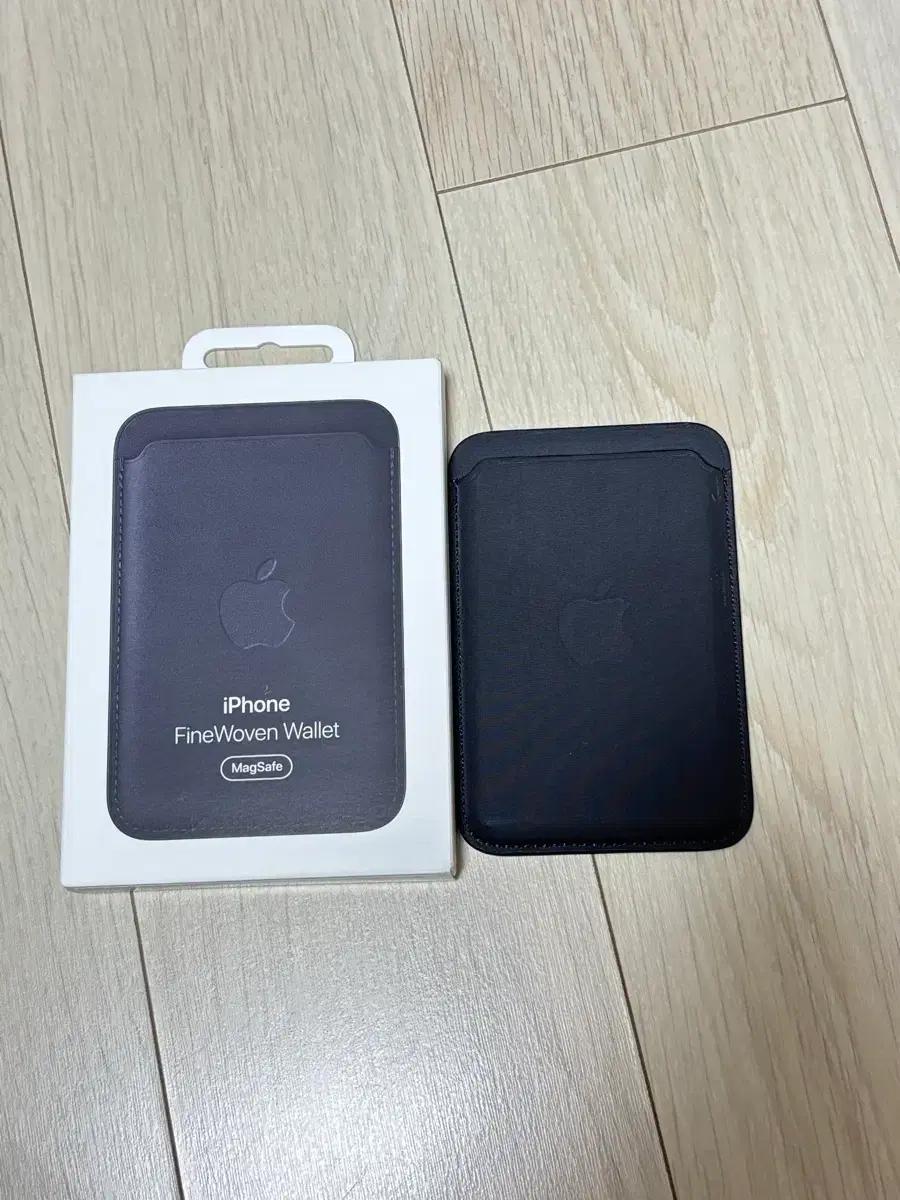 애플 아이폰 파인우븐 MagSafe 카드지갑