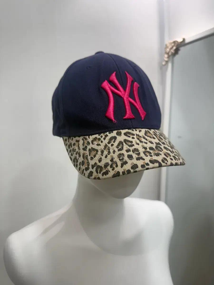 MLB 야구모자 네이비/레오파드