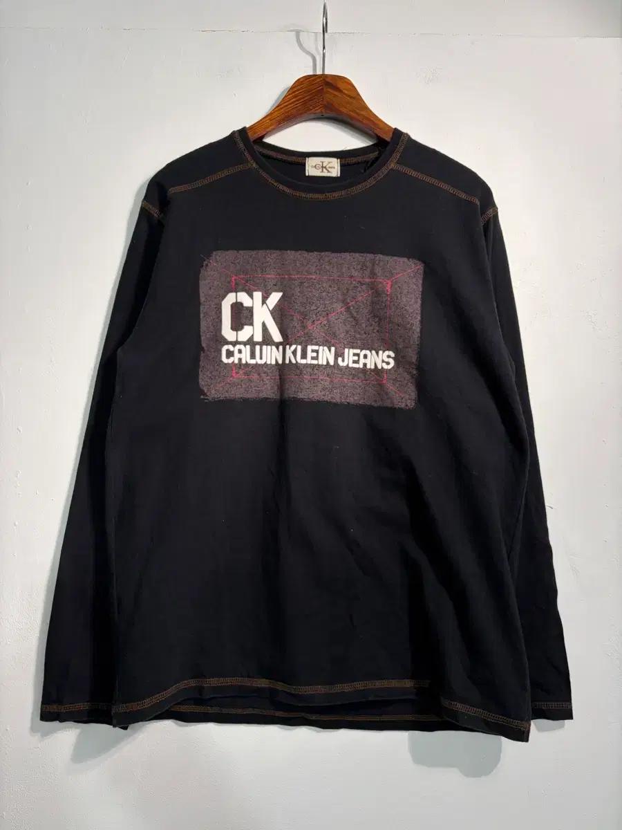 만원샵) Calvin klein 캘빈클라인 롱슬리브 A712