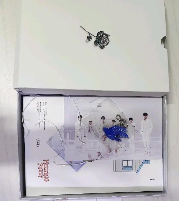 제로베이스원 제베원 2집 개봉앨범