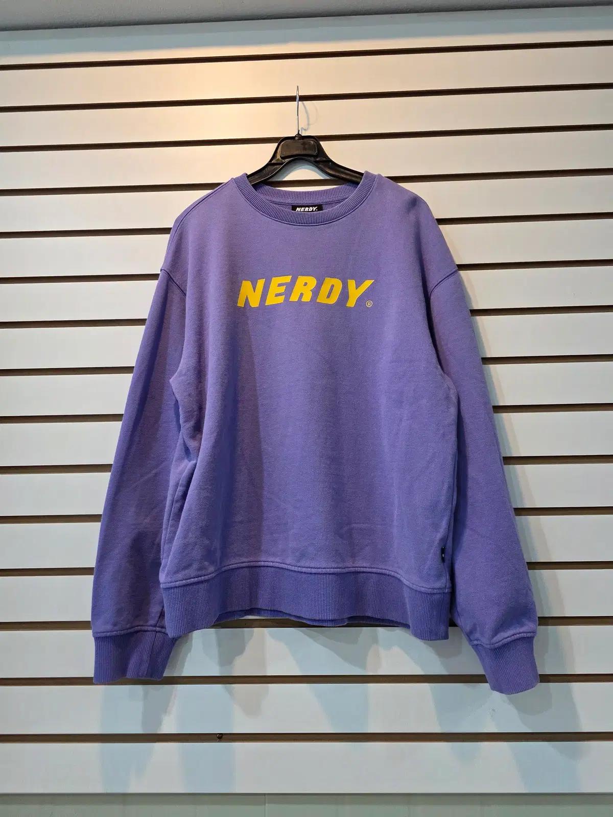 NERDY 널디 맨투맨