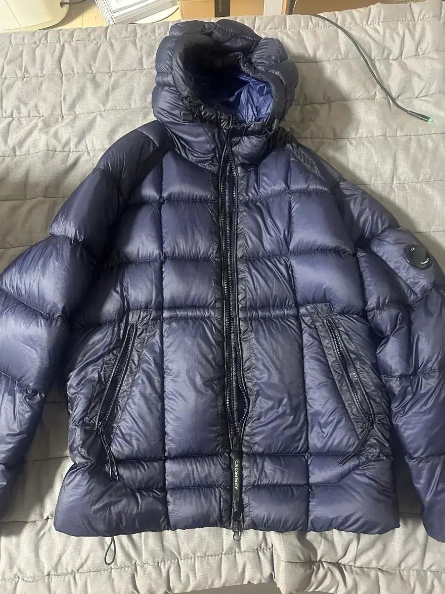 C.P. Company 네이비 패딩 자켓 ddshell 50