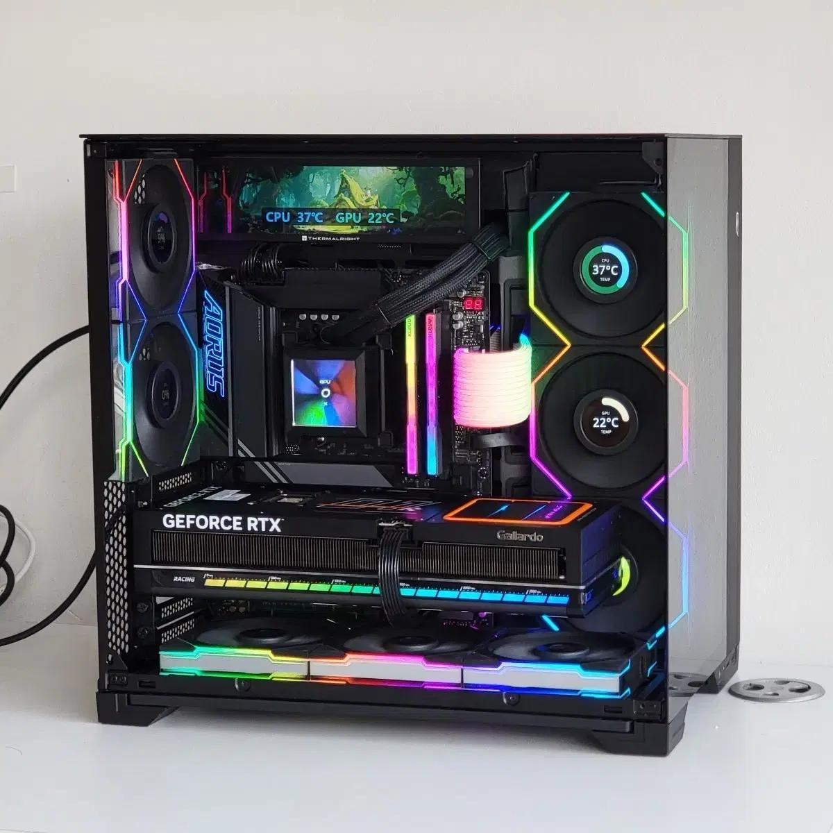 9800X3D 5080 리안리 O11 비전 컴팩트 반본체