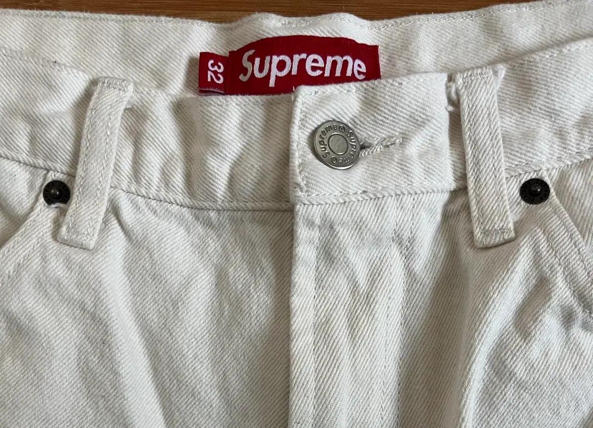 슈프림 배기진 내추럴 32size 24ss