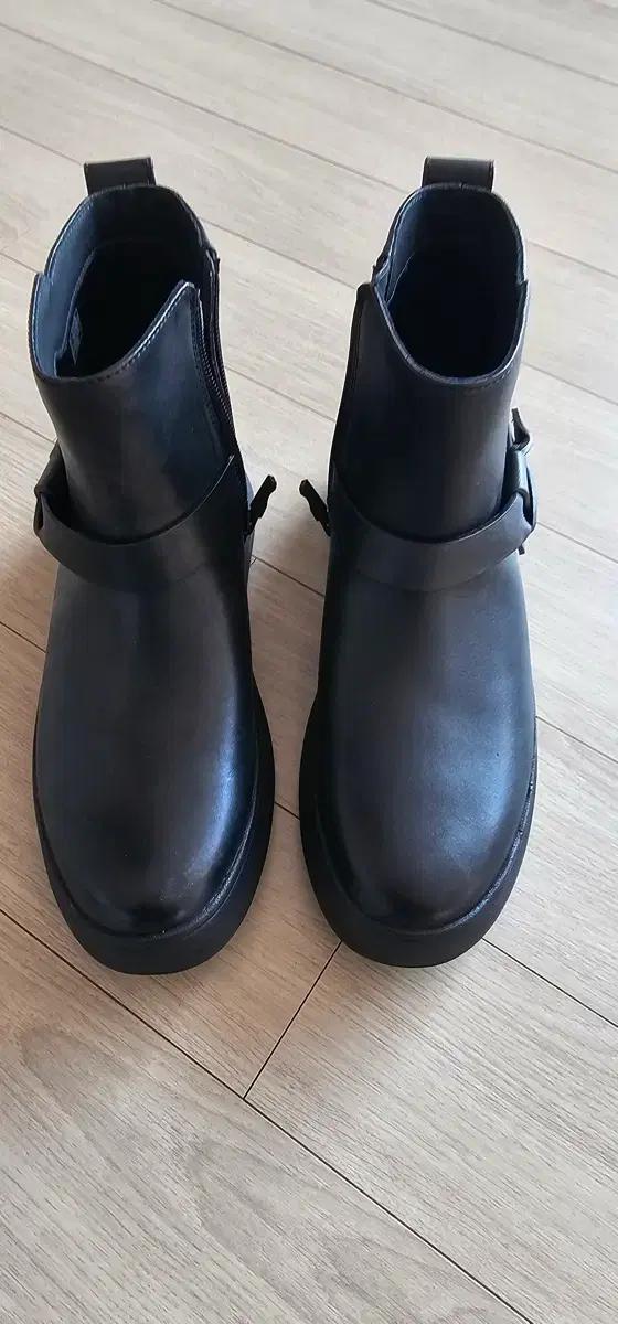 핏플랍 블랙 앵클부츠 230mm