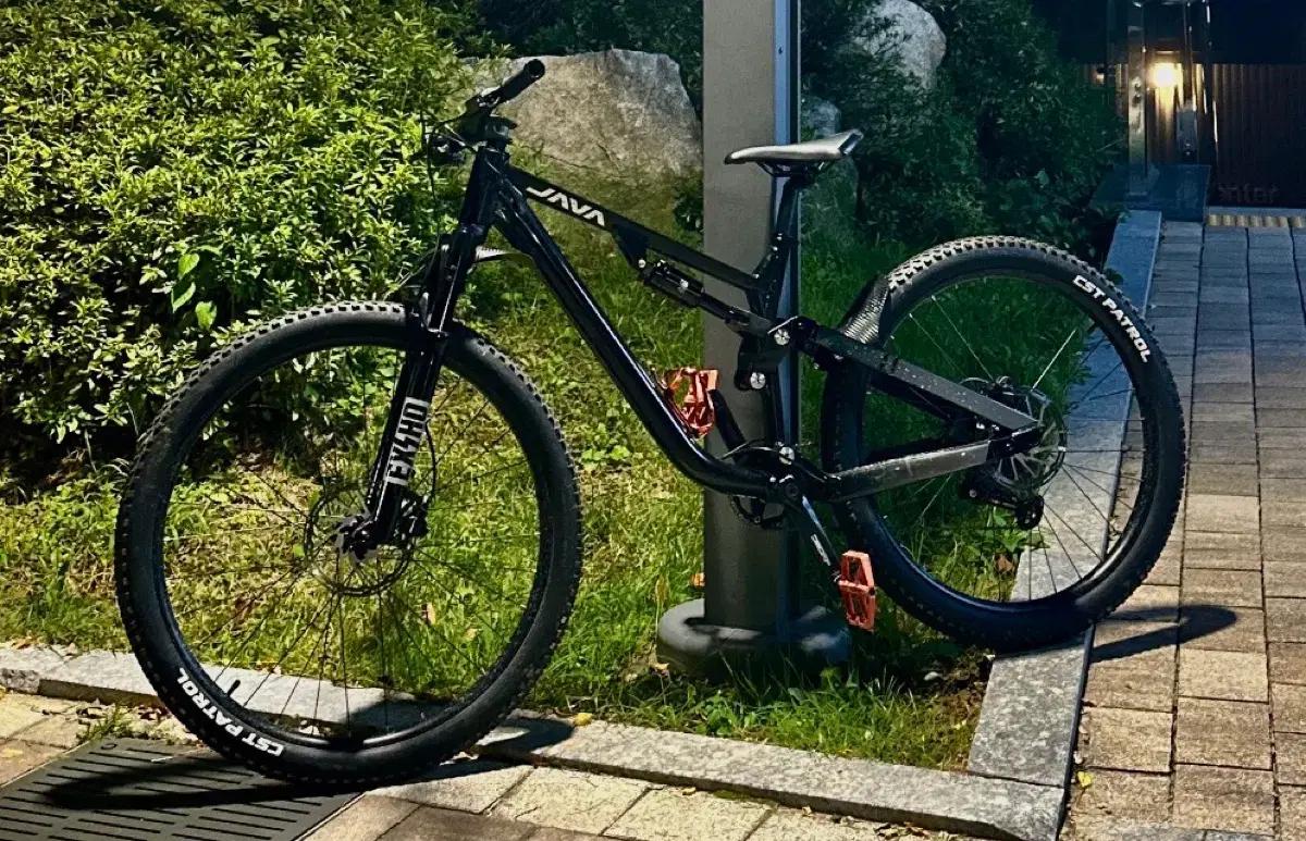 JAVA 풀샥 MTB 산악 자전거 대차 안해요
