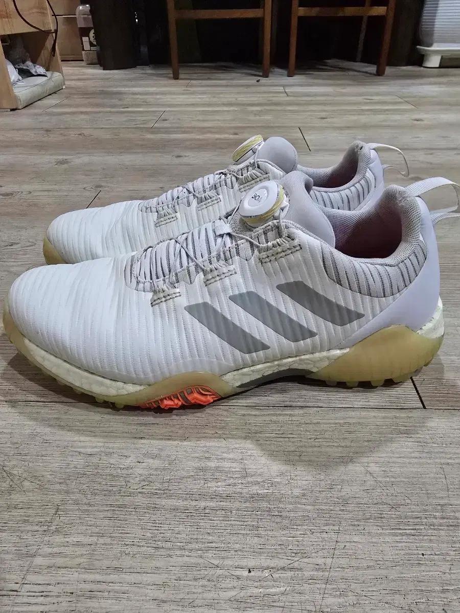 아디다스 골프 코드케이오스 스파이크리스 보아골프화  275mm
