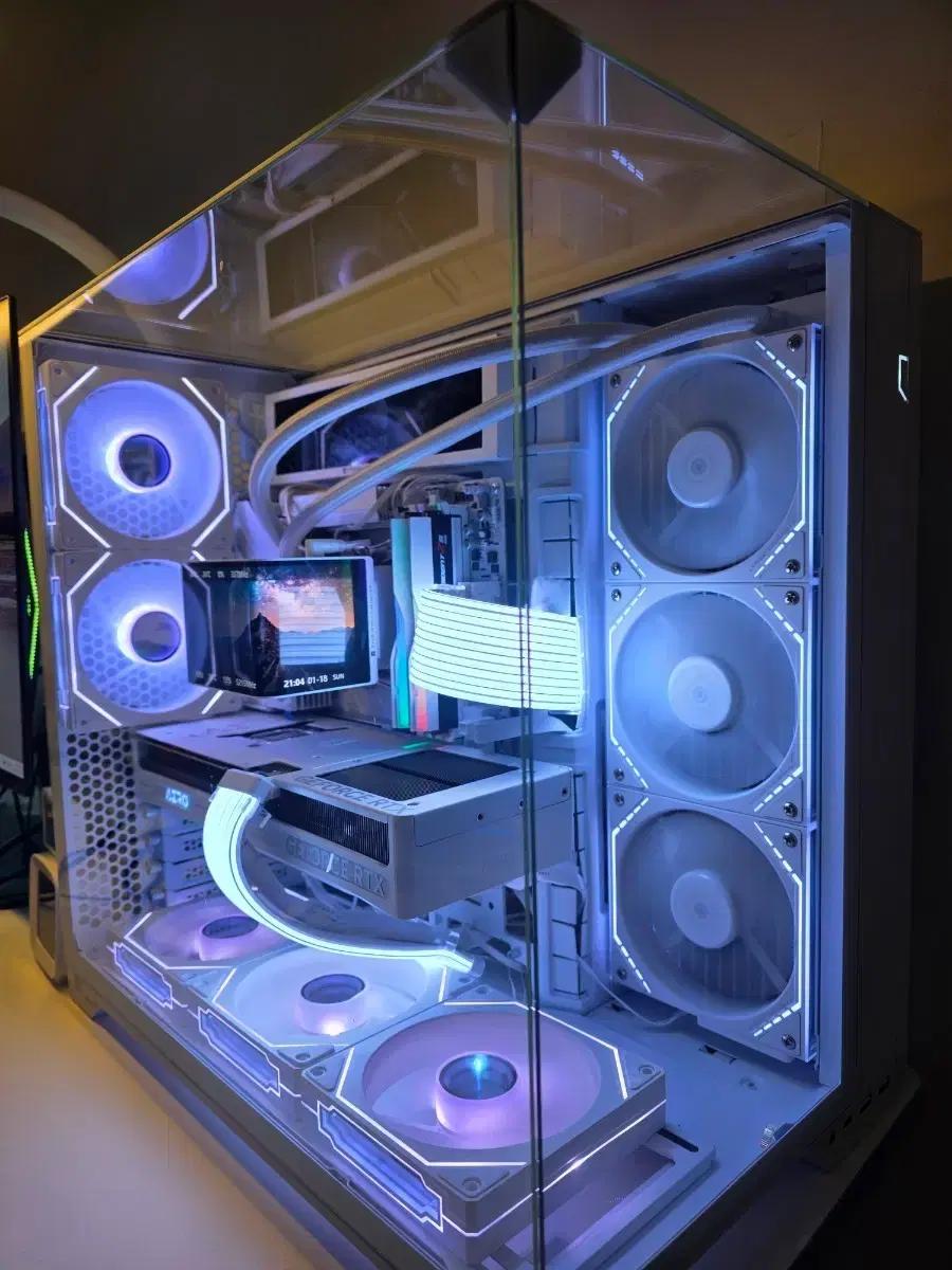 라이젠7 9800X3D RTX5080 본체 팝니다