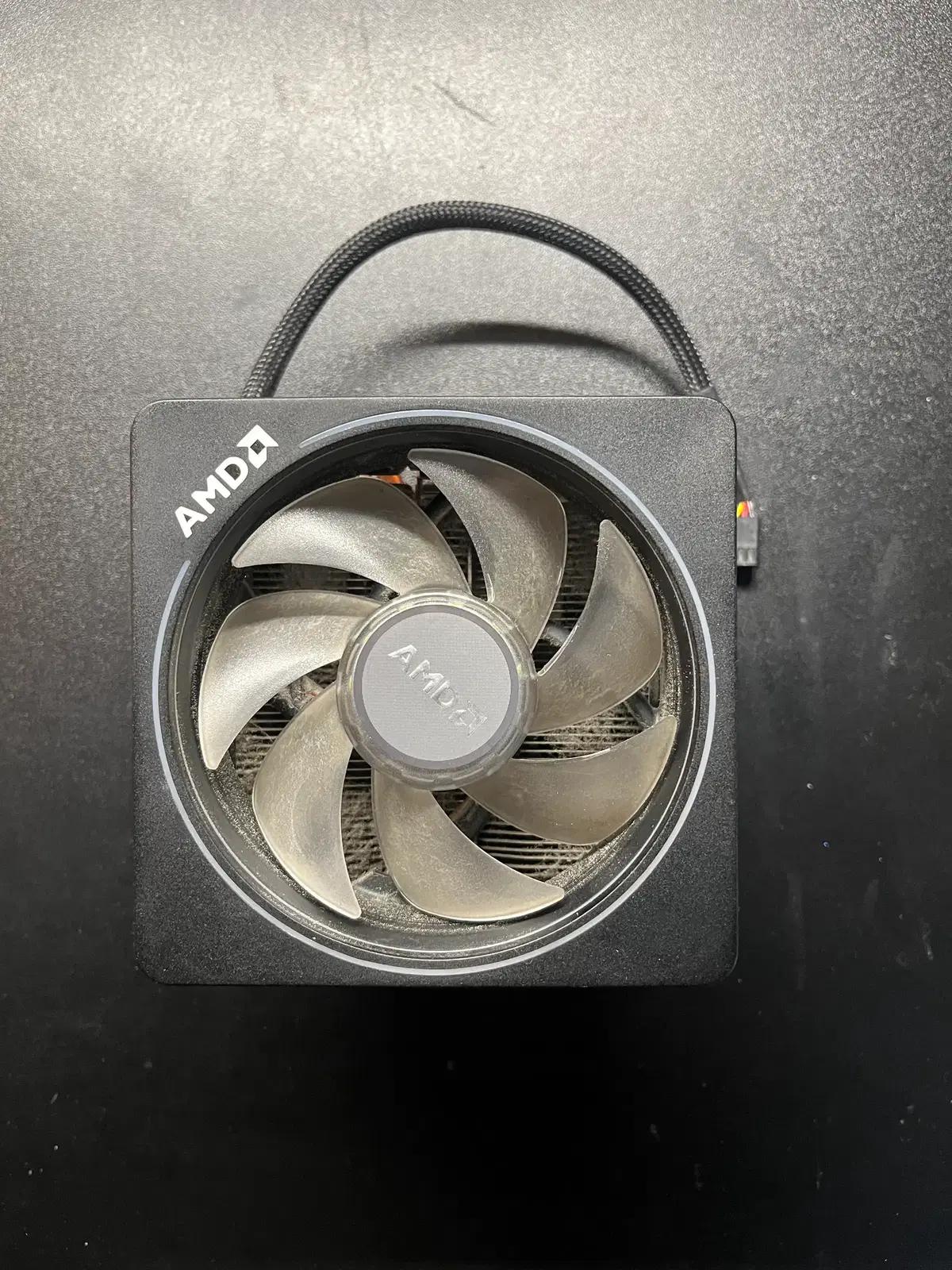 AMD 라이젠 CPU 레이스 프리즘 쿨러 RGB 조명 AM4소켓용