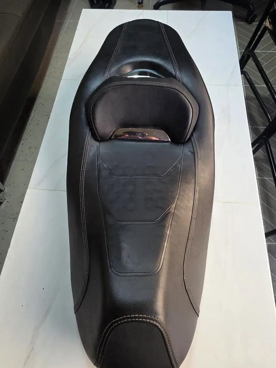 nmax125 컴포트시트