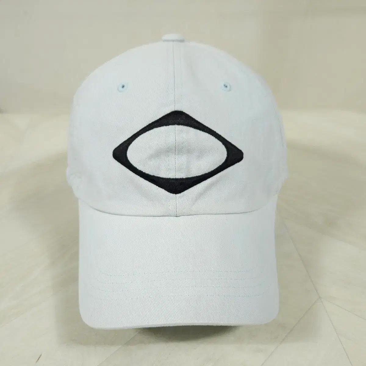 MSCHF 데일리 볼캡 미스치프 모자