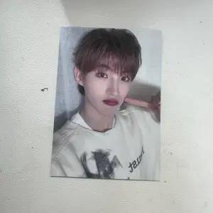 아이덴티티 미니콘서트 기프트 웰컴포카 희주