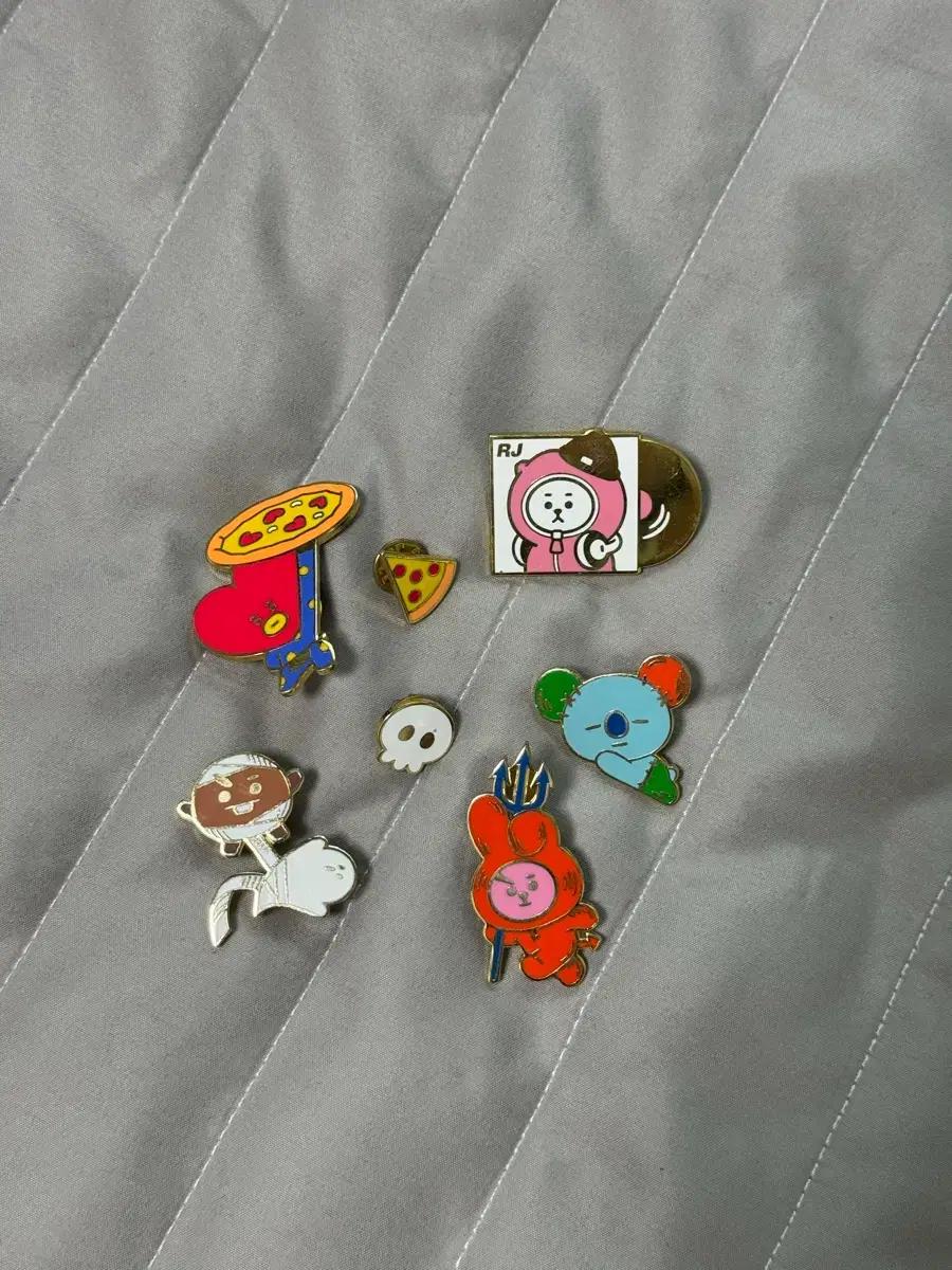 방탄소년단 방탄 bt21 bts 배지 세트 양도