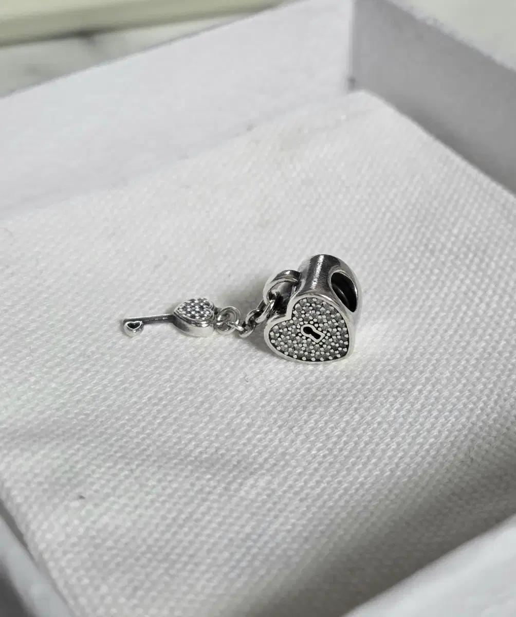 925 실버 ] Pandora 판도라 heart key 791429CZ