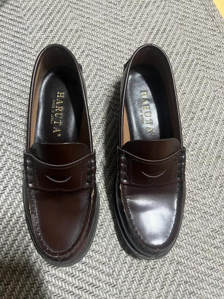 하루타 304 소가죽 브라운 로퍼 235